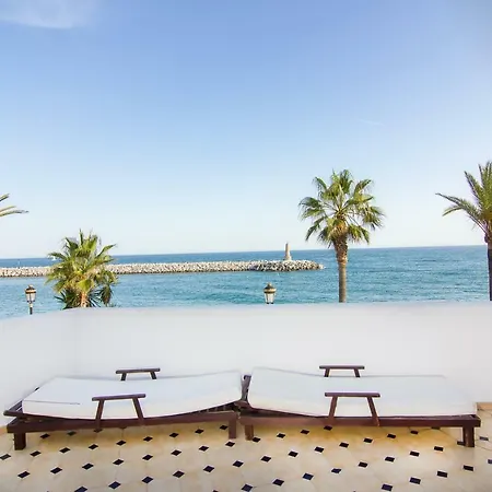 Park Plaza 4*