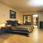 Hotel apartamentowy Park Plaza 4*