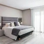 Апарт-отель Park Plaza Марбелья