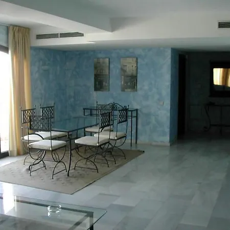 Aparthotel Park Plaza Marbella